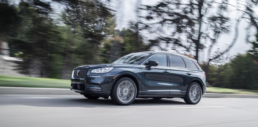  Lincoln Corsair Grand Touring 2020 года  (фото 5 из 22)